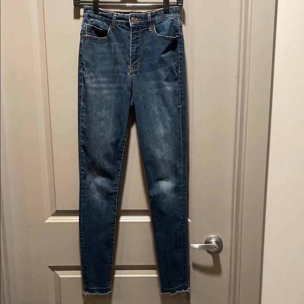 Sanctuary High Rise Skinny Jeans Size 4 Raw Hem Medium Wash Stretch Denim